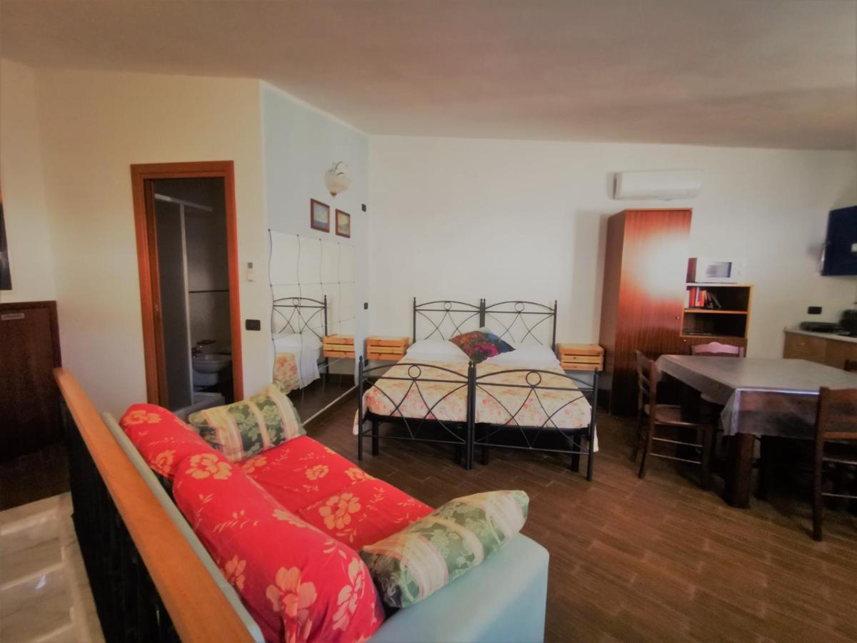 Michela Rooms Riomaggiore Exterior photo