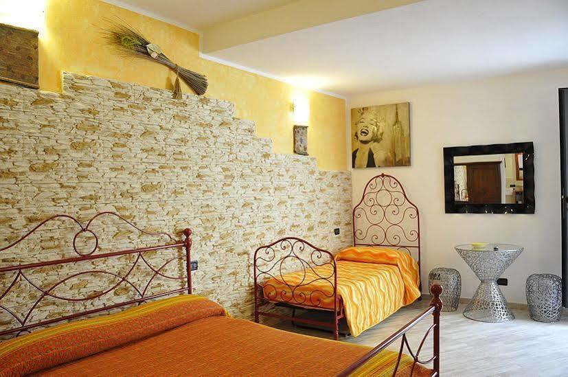 Michela Rooms Riomaggiore Exterior photo